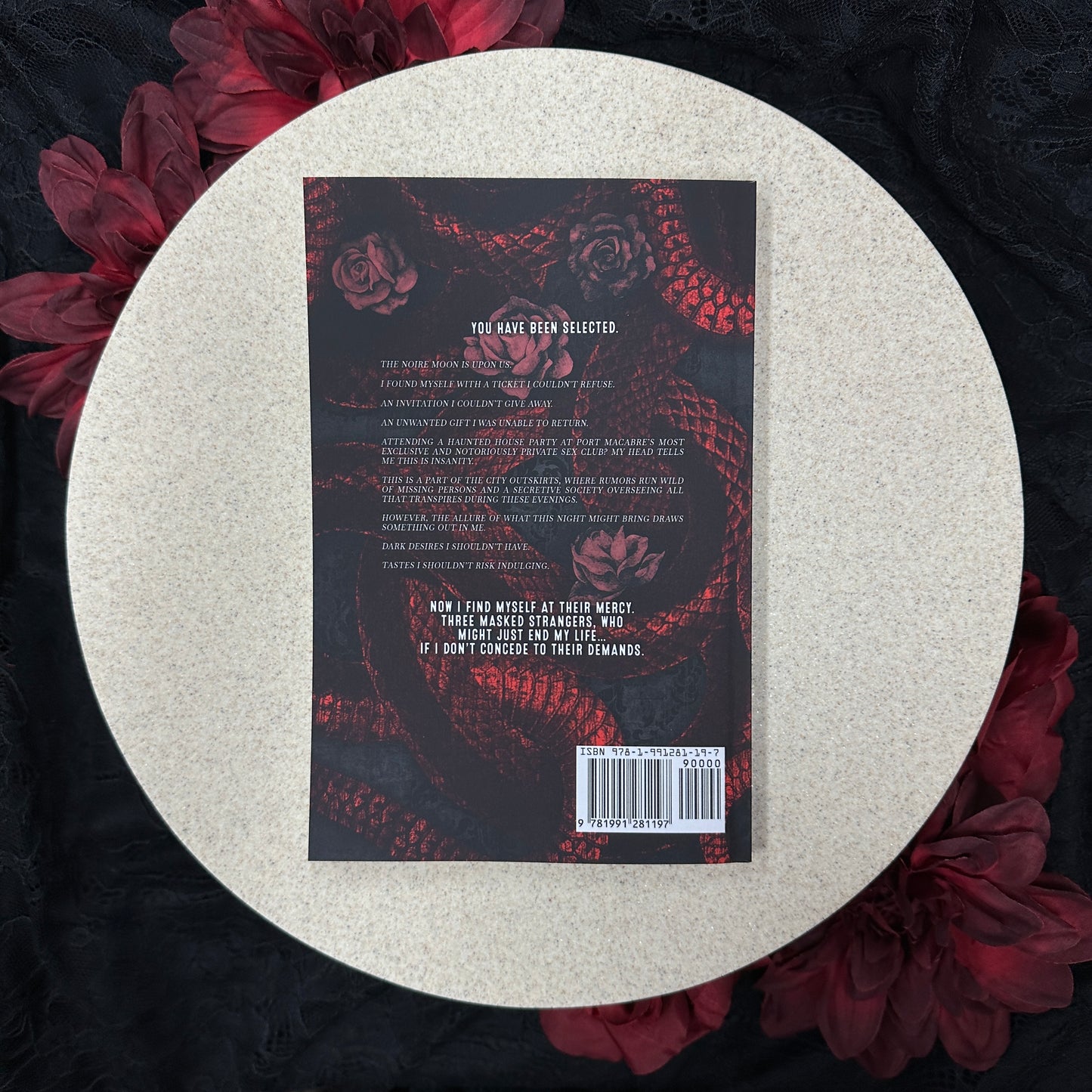 Noire Moon (Port Macabre #0.5 Prologue Novella) by Elliott Rose