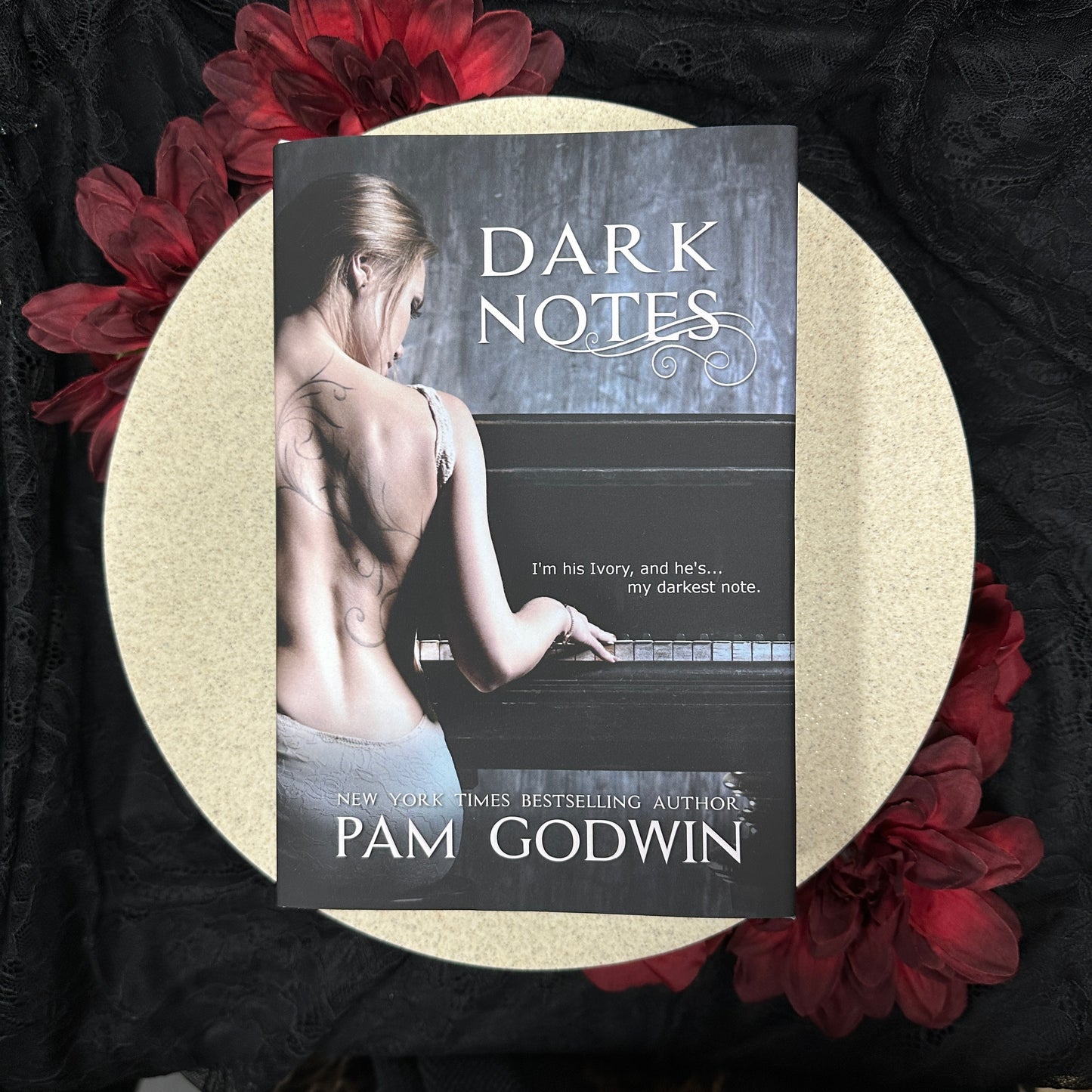 Dark Notes by Pam Godwin - Hardcover
