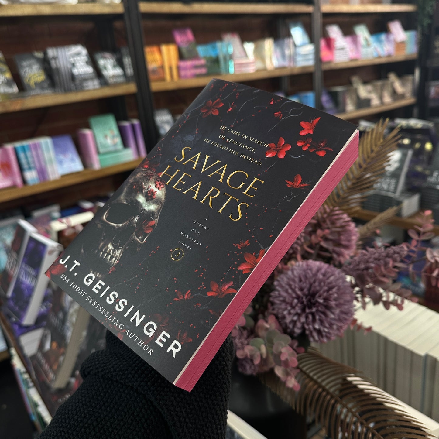 Savage Hearts (Queens & Monsters #3) by J.T. Geissinger - Special Edition