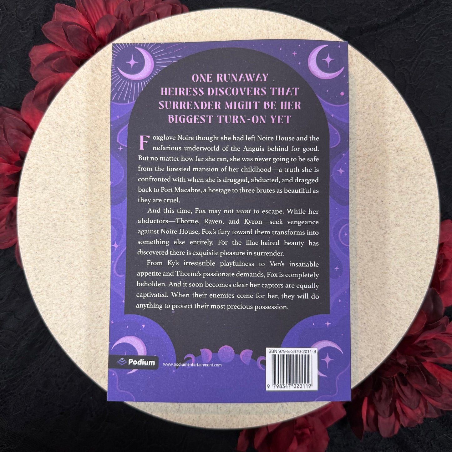Vengeful Gods (Port Macabre #1) by Elliott Rose