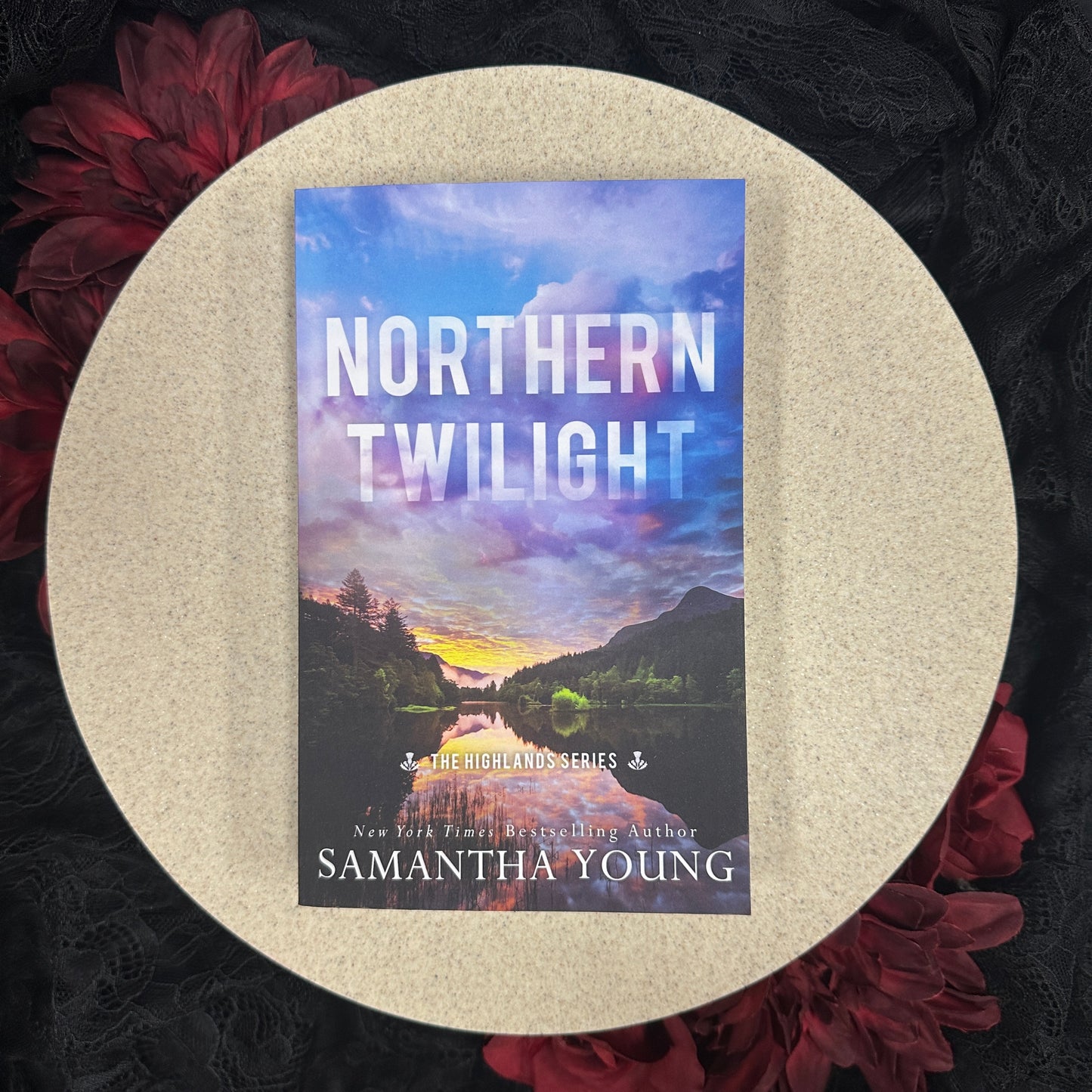 Northern Twilight (The Highlands #5) by Samantha Young
