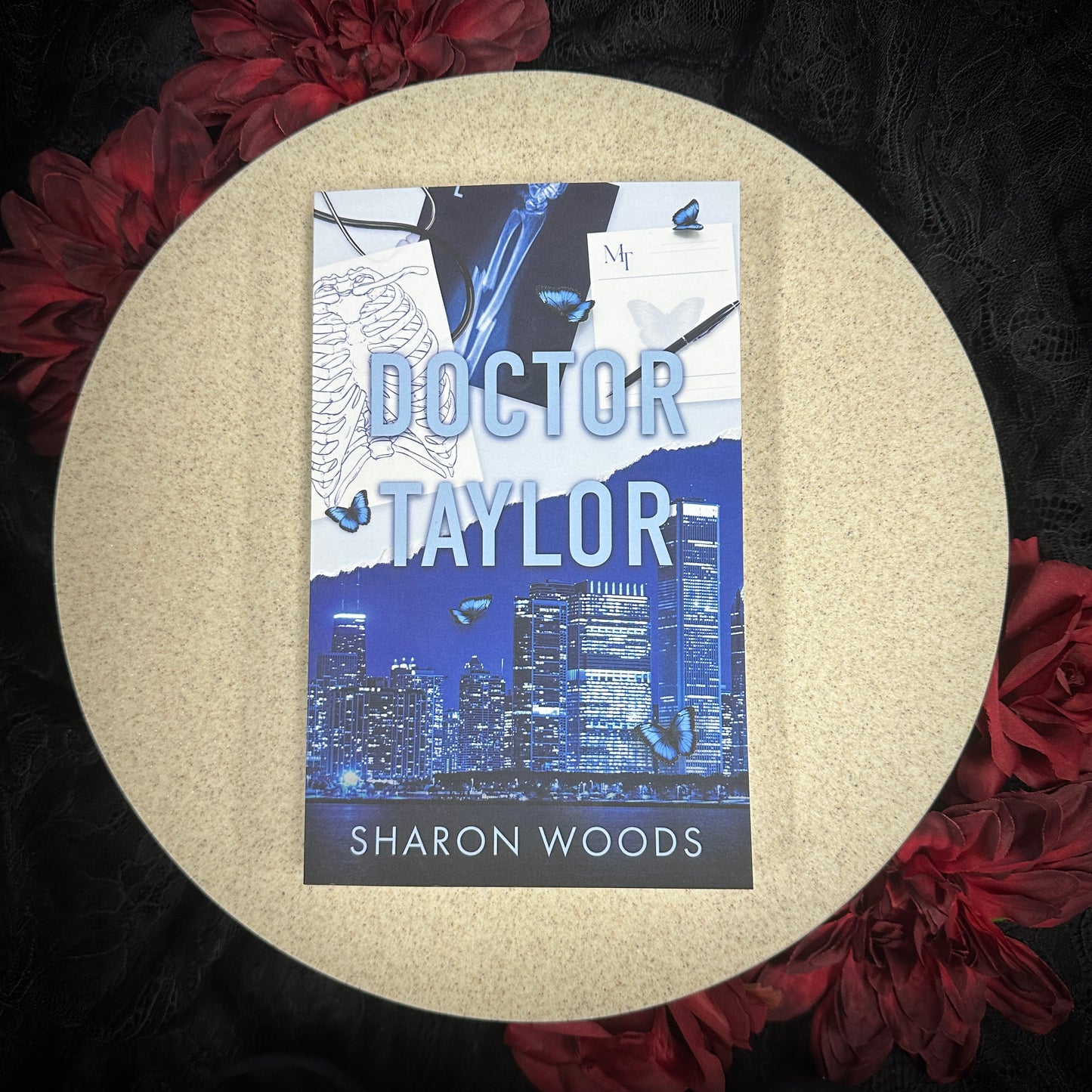 Doctor Taylor (Chicago Billionaire Doctor's #1) by Sharon Woods