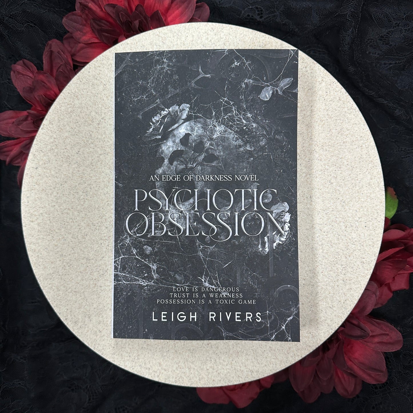 Psychotic Obsession (An Edge of Darkness Novel) by Leigh Rivers