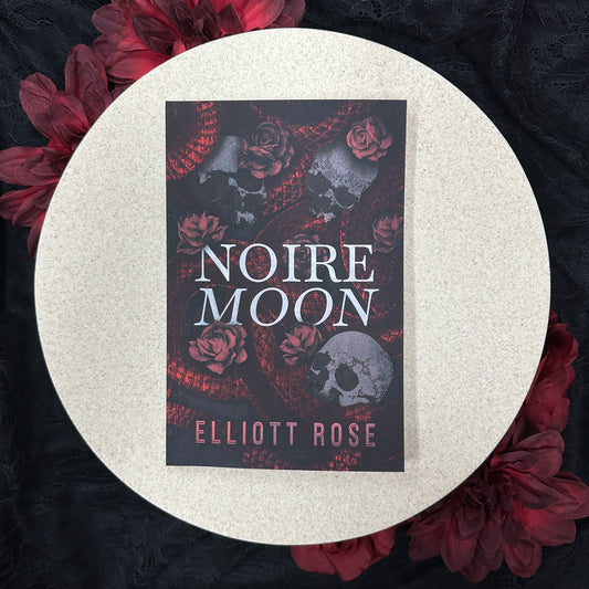 Noire Moon (Port Macabre #0.5 Prologue Novella) by Elliott Rose