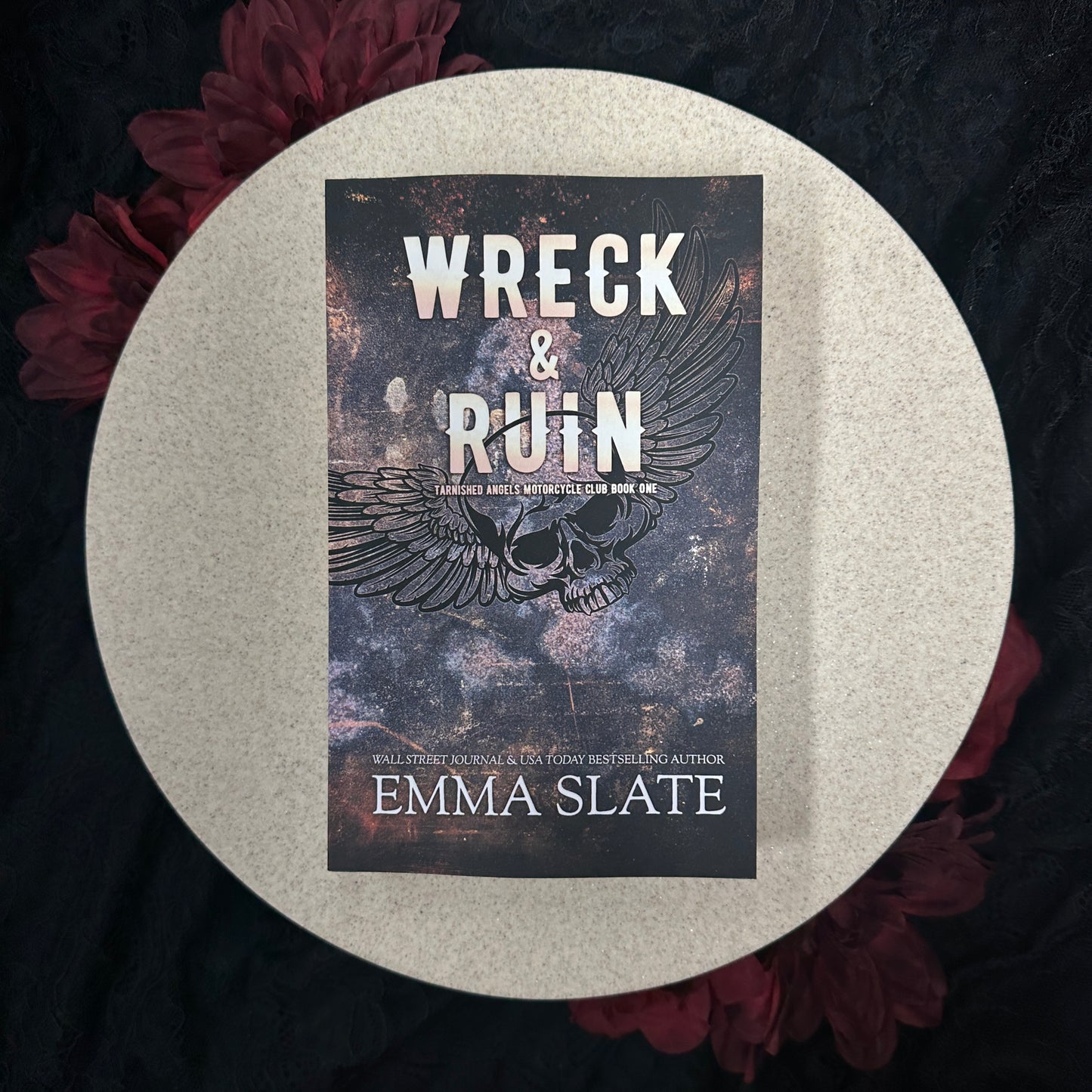 Wreck & Ruin (Tarnished Angels Motorcycle Club #1) by Emma Slate
