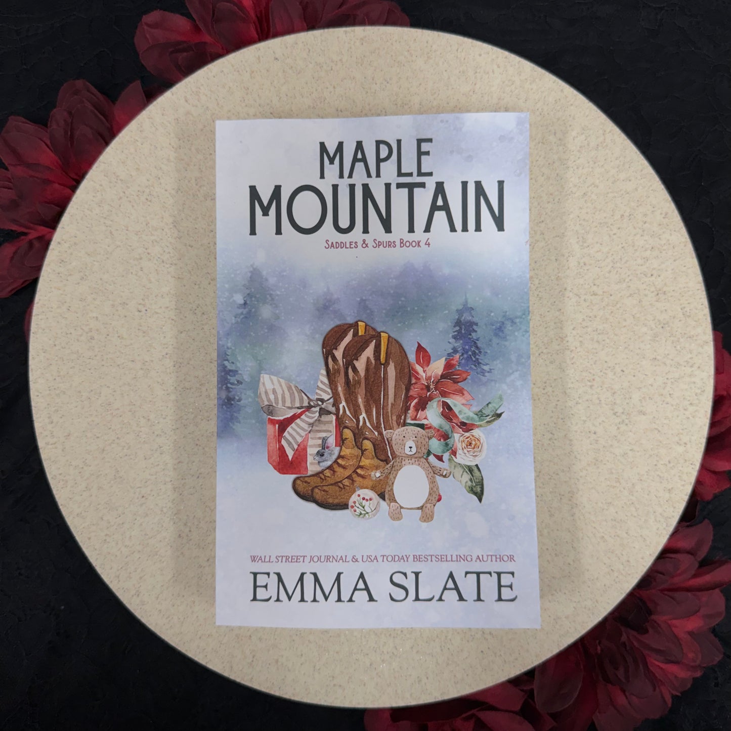 Maple Mountain (Saddles & Spurs #4) by Emma Slate