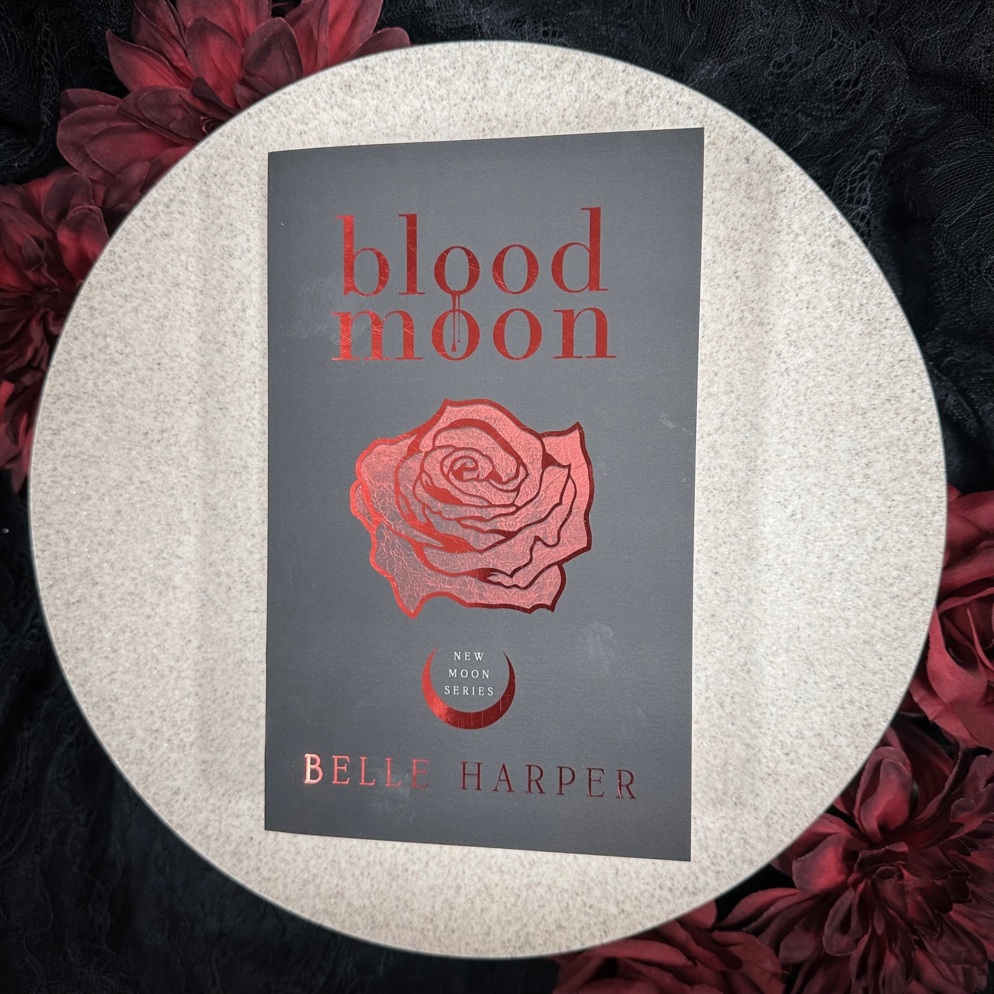 Blood Moon (New Moon #2) by Belle Harper - Foiled Edition