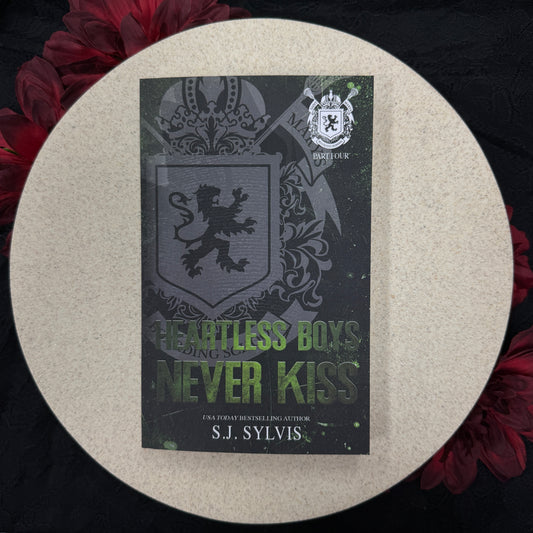 Heartless Boys Never Kiss (St Mary's #4) by S.J. Sylvis